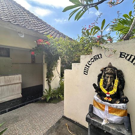 Unicorn Bungalow Batununggul Exterior photo